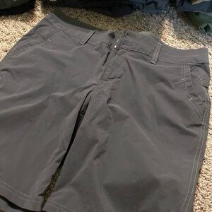MARMOT SHORTS - perfect condition